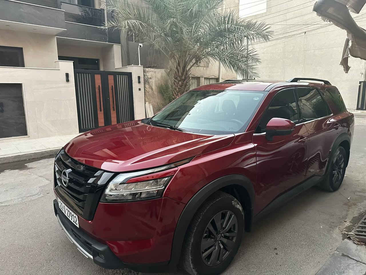 نيسان باثفايندر 2024 SV V6
السلام عليكم 

نيسان باثفندر  (( 2024 )) للبيع  لون ماروني 

موااصفاات السيارة SV 
محرك 6 سسلندر   3500
عداد المسافة 15الف قابل للزيادة

بصمة 
تشغيل عن بعد
رادار امامي (تحديد مسار)
رادار جانبي (نقاط عمياء)
رادار خلفي (تحذير من الاصطدام)
حساسات امامية+ خلفية
كاميرات 360°
كشنات مخمل
كشنات تدفئة
تحكم كشن السايق  كهرباء
اشاير بالمري
تبريد  3 قطع
تحكم وضعيات القيادة...Drive Modes 
شفتات + تحكمات ستيرن 
هيتر ستيرن
‏Apple Car Play
‏Android Auto 
هاند بريك بصمة
اوتو هولد Auto Hold
اوتو ستارت ستوب Auto Start stop
مانع انزلاق+ABS
شاشة كبيرة لمس+كاميرا
منافذ AUX+USB
7 راكب كشن متصل

السيارة حادثه موضح بالصور وصور الحادث مرفقة مضللة للجمالية رقم اربيل باسمي هزة تخلص شهر 5 2027
حتى مادوخك السيارة بنيد مبدل وجاملغ مصبوغ وراجع بصف السايق ايرباك ستيرن وتكمة ساق طاك / نقصها قبغ محرك ودرع جوه السيارة لايت تكمة ورة السايق عاطل  شك 10سم كشن السايق يتخيط  

مكان السيارة بغداد 
السعر 27500 $

***********
