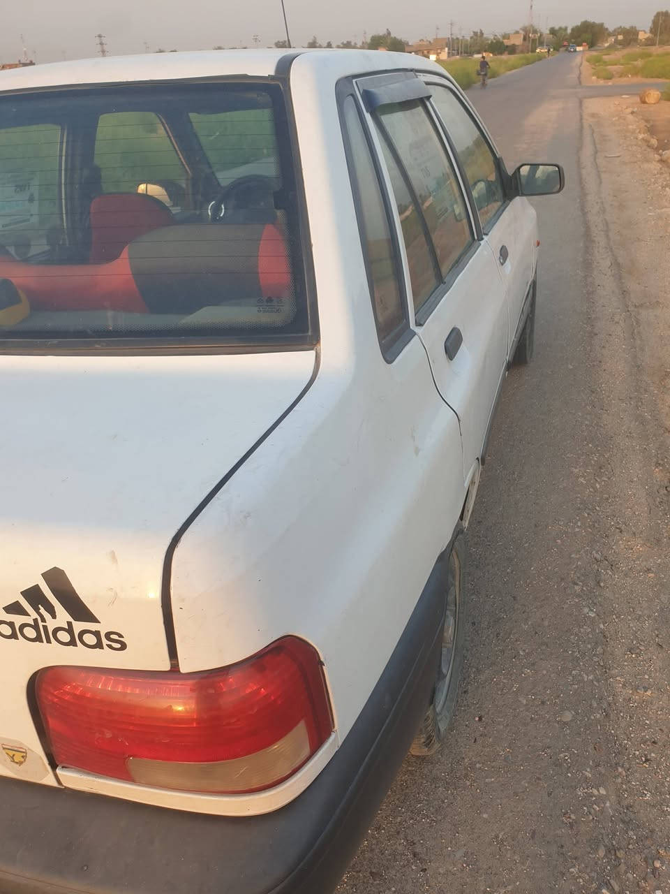 السلام عليكم للبيع ٢٠١١ باسمي
السعر ٣١وبيها مجال عنواني بابل

***********

***********
