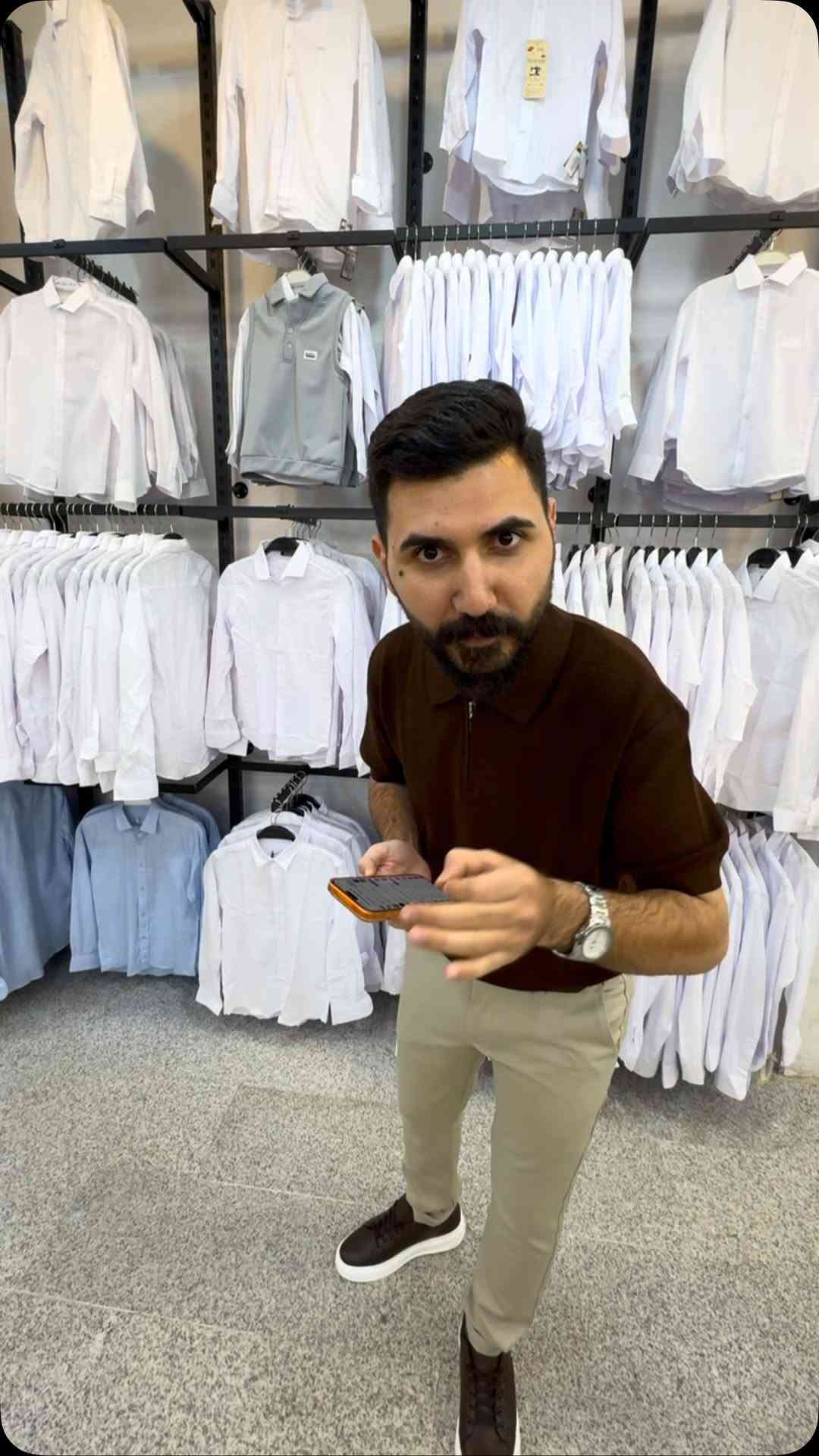 بضاعة جديدة لكل الاقسام وصلت اليوم 😍✅ 
وسوينالكم مسابقة كلش حلوه :- 
الزبون الي يتفاعل و صاحب اكثر تعليق بالبيج راح يربح خصم بقيمه 20‎%‎ 🔥😍
 
للأستفسار ***********
او مراسلة الصفحة ❤️
النجف الاشرف حي السلام شارع گراج بغداد 
......مركز تسوق ذهب........

التوصيل متوفر داخل النجف ب3 الف

ولجميع محافظات البلاد ب6 الف

زورونا ستجدون كل ما يرضيكم

#تخفيضات #عروض #احذيه #ملابس #تنسيقات
