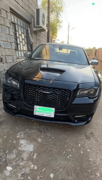 كرايسلر 300 • نضيف • بصرة