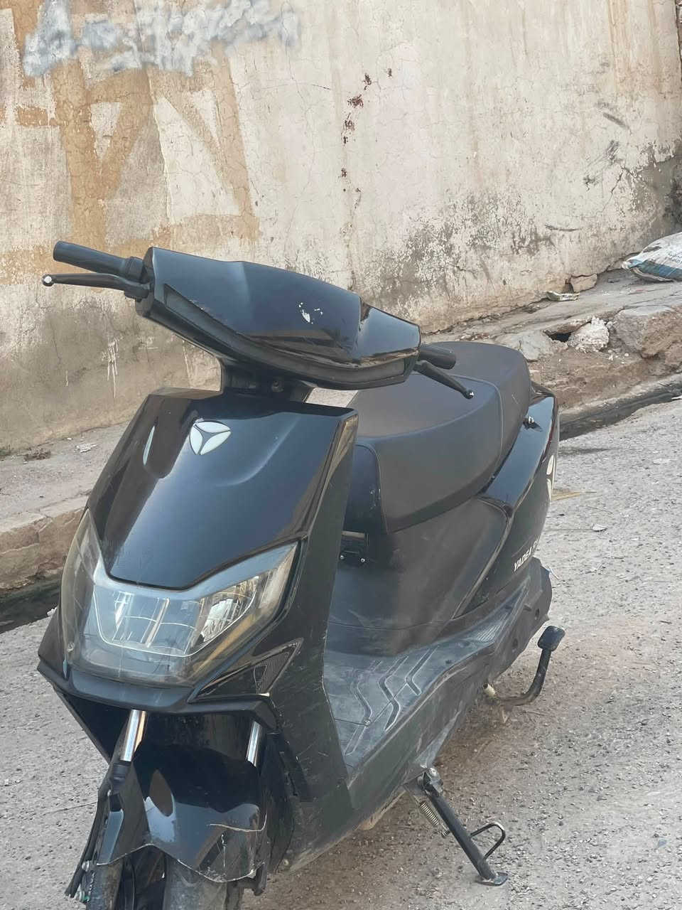 السلام عليكم دراجة شحن للبيع 
دراجة جديدة بطارياتها جديدة السعر 650 وبيها مجال للأستفسار ***********
