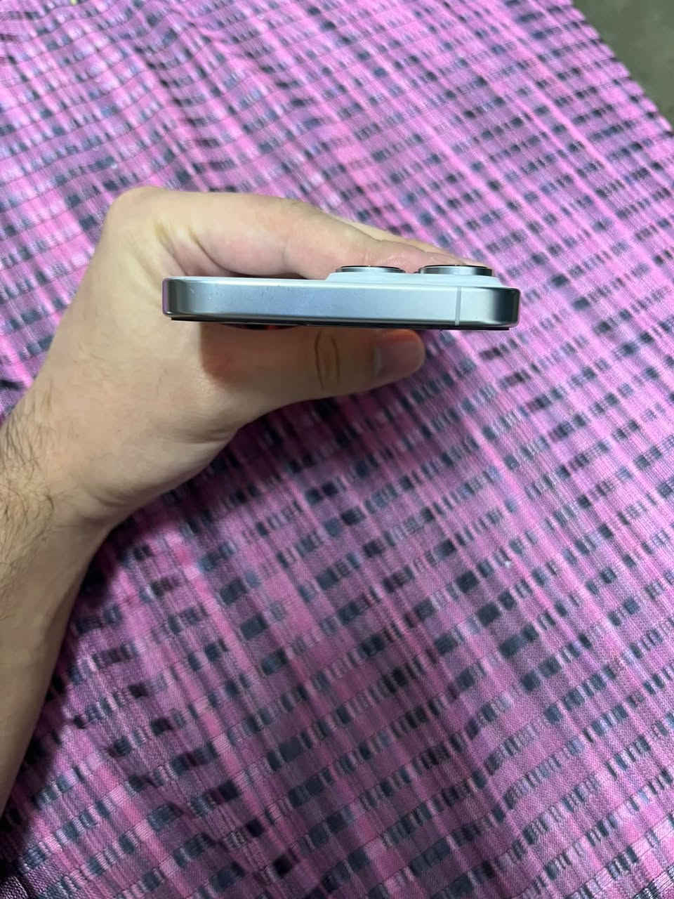 16 برو ماكس نظافه مثل متشوف مابي ولا شخط بطارية 🔋 94 عدد دورات ٣٠٠ ذاكرة 256 باكيت و كيبل موجودات مالاته مكاني فلوجة ومرات اتواجد بغداد 1375 اذا ما يعجبك السعر يولي المنشور  دا نيباع بطارية ٩٠ ومو بنظافه هذا ب مليون ٤٠٠ و فوك *********** هـ وبي واتساب
