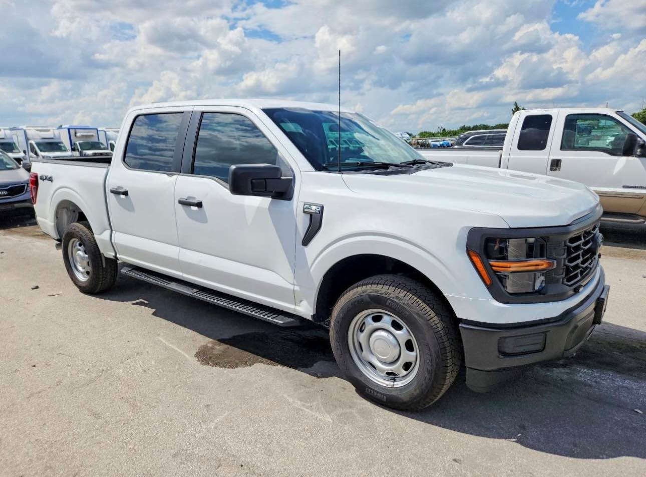 فورد F-150 • ٢٠٢٤ • دبل اكسل