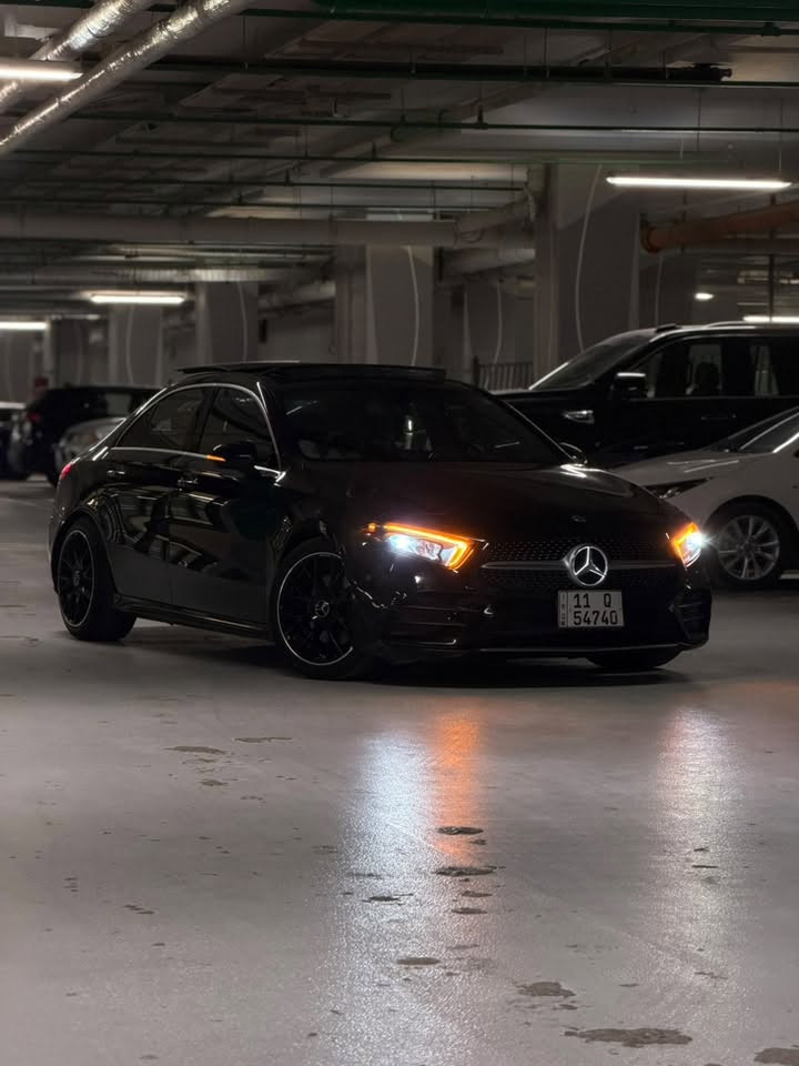 السلام عليكم
A Class
A220
2022
AMG kit
لون اسود 🖤
( مكينة مرسيدس بنز M260 مو رينو )
رقم بغداد بأسمي
ماشية 38 الف
خمس كاميرات
بانوراما .. دشبول شاشات متصلة
انارة محيطية 64 لون 
حساسات وردادارات

وارد امريكي ضرر خلفي + تبديل جاملغ امامي نفس اللون
بدون ايرباك ١٠٠٪؜
بسعر مناسب والشراي ما اقصر ويا 
تفاصيل اكثر واتس او اتصال
***********

