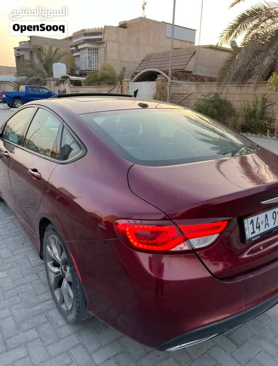 200S 2016
فول مواصفات رقم بصرة بأسمي السيارة كل حلوة 
محرك 3600 6سلندر
ماشية 130 الف كيلو 
سنوية لغاية 2028
حادثها موجود بالصور وهنا صار بيها بارد قليل بالباب الخلفي عكس السائق 
سعرها ١٢٠ وبيها مجال مكاني البصرة 
***********
