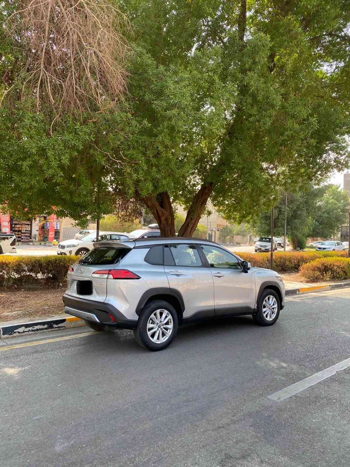🔥 إذا تدور كورولا كروس نظيفة، محرك 2000 ووارد أمريكي كلين… هاي تستاهل تشوفها! 🔥

🚘 تويوتا كورولا كروس LE موديل 2022
🇺🇸 وارد أمريكي — كلين بدون حادث
💎 نظيفة جداً وجاهزة من كلشي

⭐ أبرز المواصفات:
🔹 محرك 2000 المرغوب
🔹 ماشية 96 ألف كم
🔹 مواصفات LE المعروفة
🔹 سيارة مرتبة ونظيفة
🔹 جاهزة للاستخدام مباشرة بدون أي نواقص

💰 السعر: 174
🤝 بيها مجال للحك الجيه

📍 الموقع: بغداد – اليرموك – أربع شوارع
🔄 التحويل بنفس اليوم

📞 للاستفسار والتواصل:
***********

⚡ للجادين فقط — السيارة على الفحص، واللي يريد سيارة مرتبة ونظيفة أهلاً وسهلاً.

#تويوتا #كورولا_كروس #كورولا_كروس_2022 #LE #وارد_أمريكي #سيارات_بغداد #سيارات_للبيع #اليرموك
