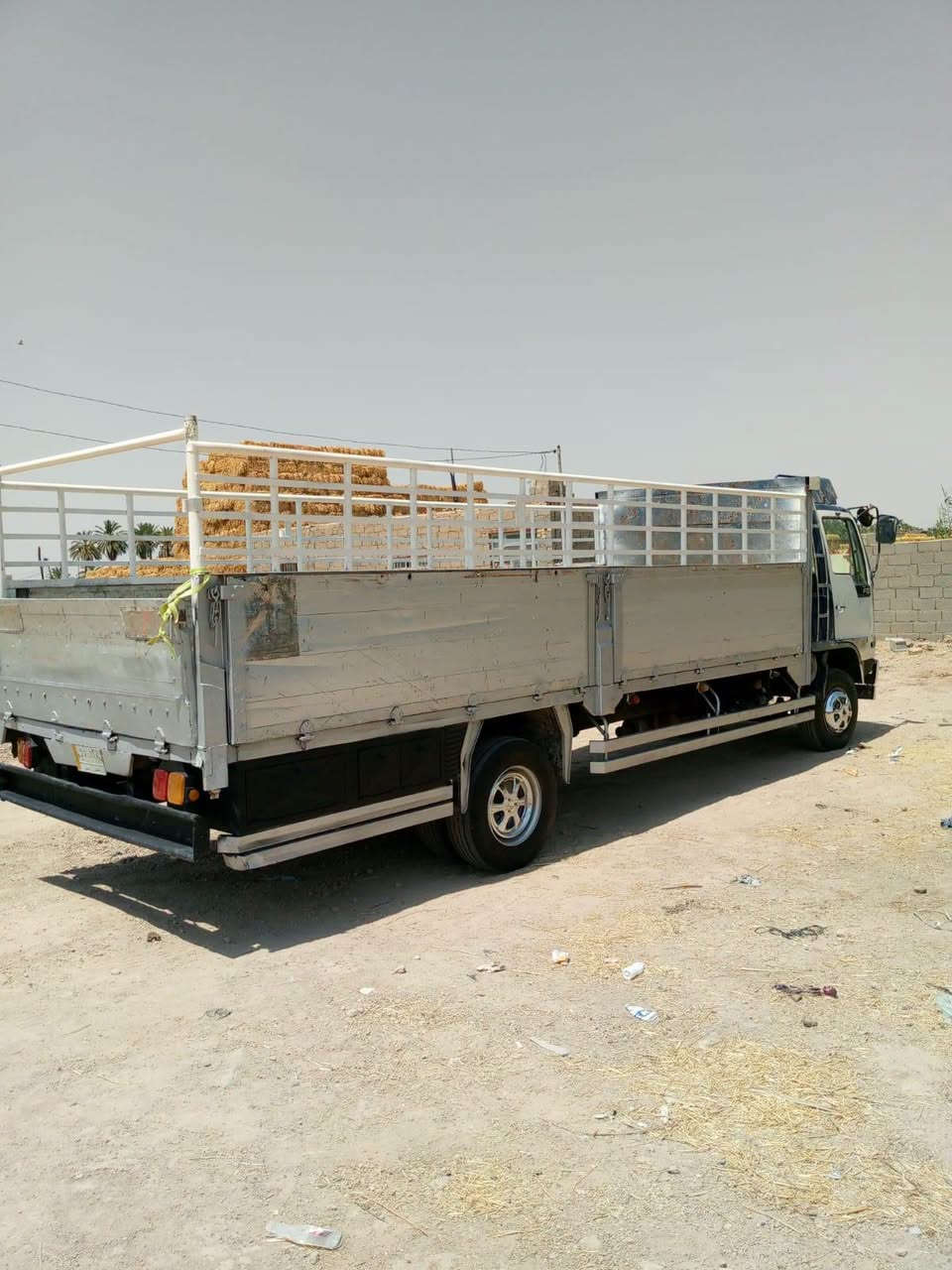 هينو طيره للبيع تخم تاير جاهزه عل اخير تحويل ثاني يوم مكينه ٧٠ السعر ٩٠للاستفسار *********** مكاني رفاعي
