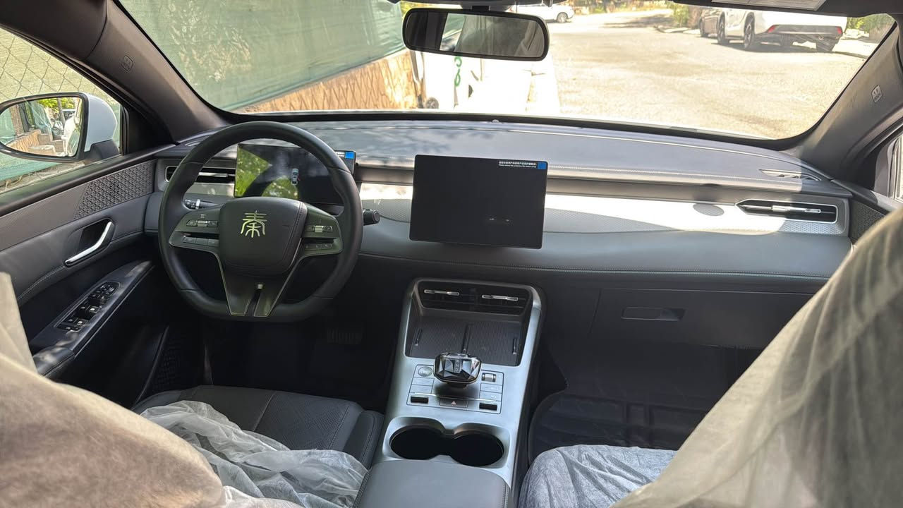 Byd qinplus 2025 5000km ياجوى فوله به س بى سلا يته ساره بى سبخه بى ته عديله ساره شه رته عنوان دهوك سعراوى $142بو په يوه نديى بڤى ژمارى بكه*********** دهوك, العراق
