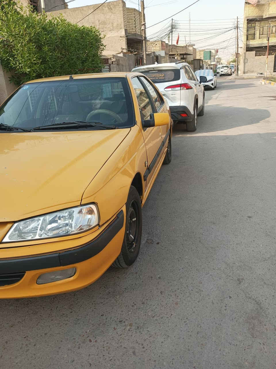 السلام عليكم بيجو بارس موديل ٢٠١٥ سياره حلوه بيها جراد بلقماره والجنطه  صفاحها حلوه السياره ينرادلها ترتيبات اني ما مسويهن لان ما عندي مجال السعر ٣٤ وبيها مجال بعد المعاينة اخوان يرحم والديكم السعر قابل للتفاوض بعد المعاينة لا تكلي بيش نهايتها لان هذا هو سعرها ومن تجي تشوف نواقصها انزل من سعرها بسمي ما عليها اي غرامات تحويل ثاني يوم للاستفسار على الرقم *********** مكاني بغداد زعفرانيه
