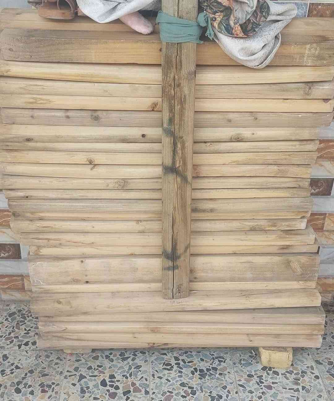 ٨٠ قطعه الطول ١٢٠.
غير،مستخدم مكان حي الشهداء الاول
