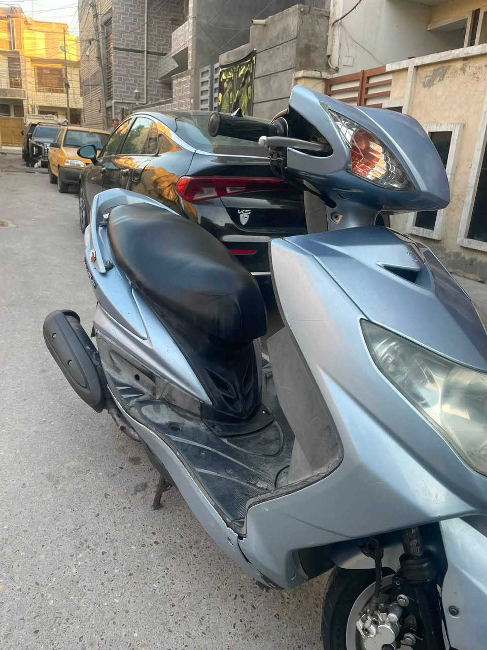 السلام عليكم
سكنس فحل لبيع الدراجه علا ايدي نضيفه بمعنى الكلمه 
مابيهه اي نقص الدراجه سعرهه ٩٠٠المكان البلديات لاتصال وبي وتساب ***********
