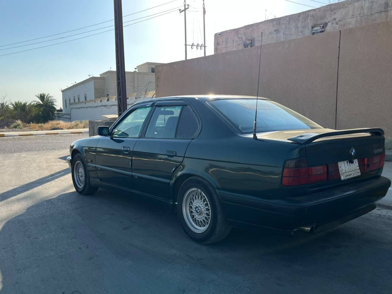 للبيع او المراوس حسب القناعة
اBMW حجم 525
السعر 57 وبيها مجال 
موديل 94 
محرك مسكر فانوس
 كير جديد اوتو
 صدر جديد 
شاشة
 لايت زنون 
تخم تاير جديد 
الرقم صلاح الدين  
العنوان / سامراء  
الاتصال على الرقم ***********
