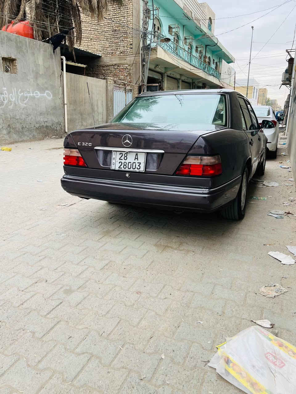 W124 e320 1992
بيبي شبح للبيع 
جاهزة من كلشي ومكفوله من الضربه والخياس 
قواعد دبلات بلاديه غرفة جلد بيجي كهربائيه بالكامل

المواصفات 🔥
  
-جام اوتو 

-سوبر سويج 

-مكينه خراطيم 320 مجاول 

-كير بعده زيرو مال حاويه 

-تخم تاير جديد 

-تبريد ثلج 🥶

-حداديه كلها زيرو وجديده 

-مسويلها ادامه وسيرفس كامل قبل اسبوع 

-الرقم الانكليزي باسمي مداور ثاني يوم 

-السياره جاهزه من كلشي ومكفوله وبيها تراي للوين ماتريد .

للاستفسار الاتصال :
*********** 
واتساب او على الخط موجود
