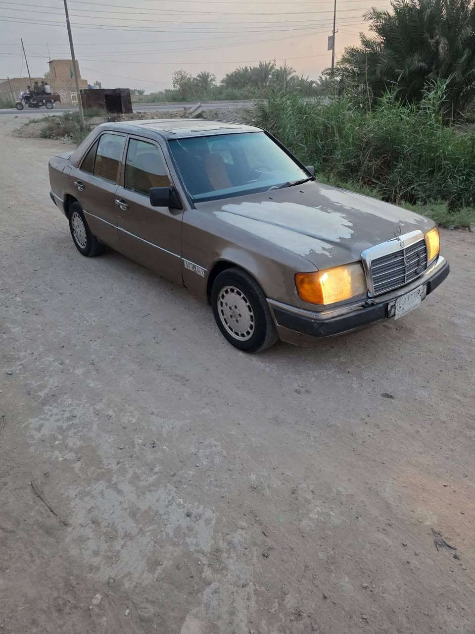 سلام عليكم مرسدس دب 300 رقم بغداد مشروع وطني بسمي سنويه جديده سياره جاهزه مكينه وكير وتبريد يا باني جدد سياره مكفوله كفاله عامه قواعد مكفولات تخم تاير جديد حداديه خلفيه اماميه جديده با تري جديد رقم *********** السعر 33 ورقه المكان نا صريه سوق الشيوخ
