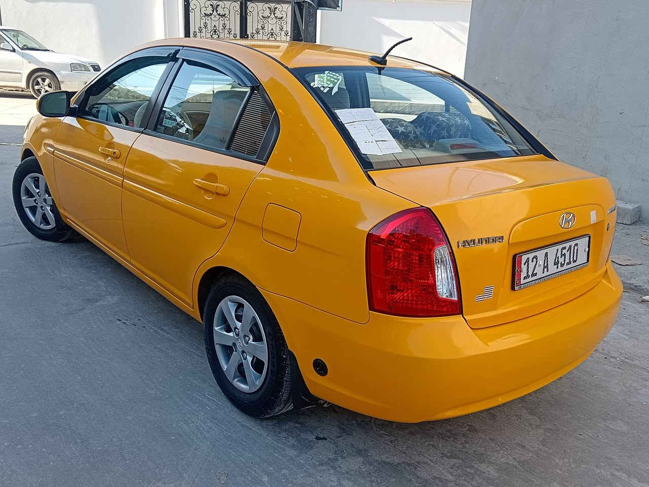 سياره اكسن للبيع موديل 2010امريكي رقم نينوى الضرر مالها بوند وجامله بدون دواخل بيها تلكيطات معجون طخم جديد تايات جدد بيها منظومه غاز  بيها كرت المنظومه  بتريد السياره يشتغل سنويه لي2031تنتهي هزا جديد هيئه وغارمات مصفرا بيها كاربون بانزين السعر توصل خاص ***********
