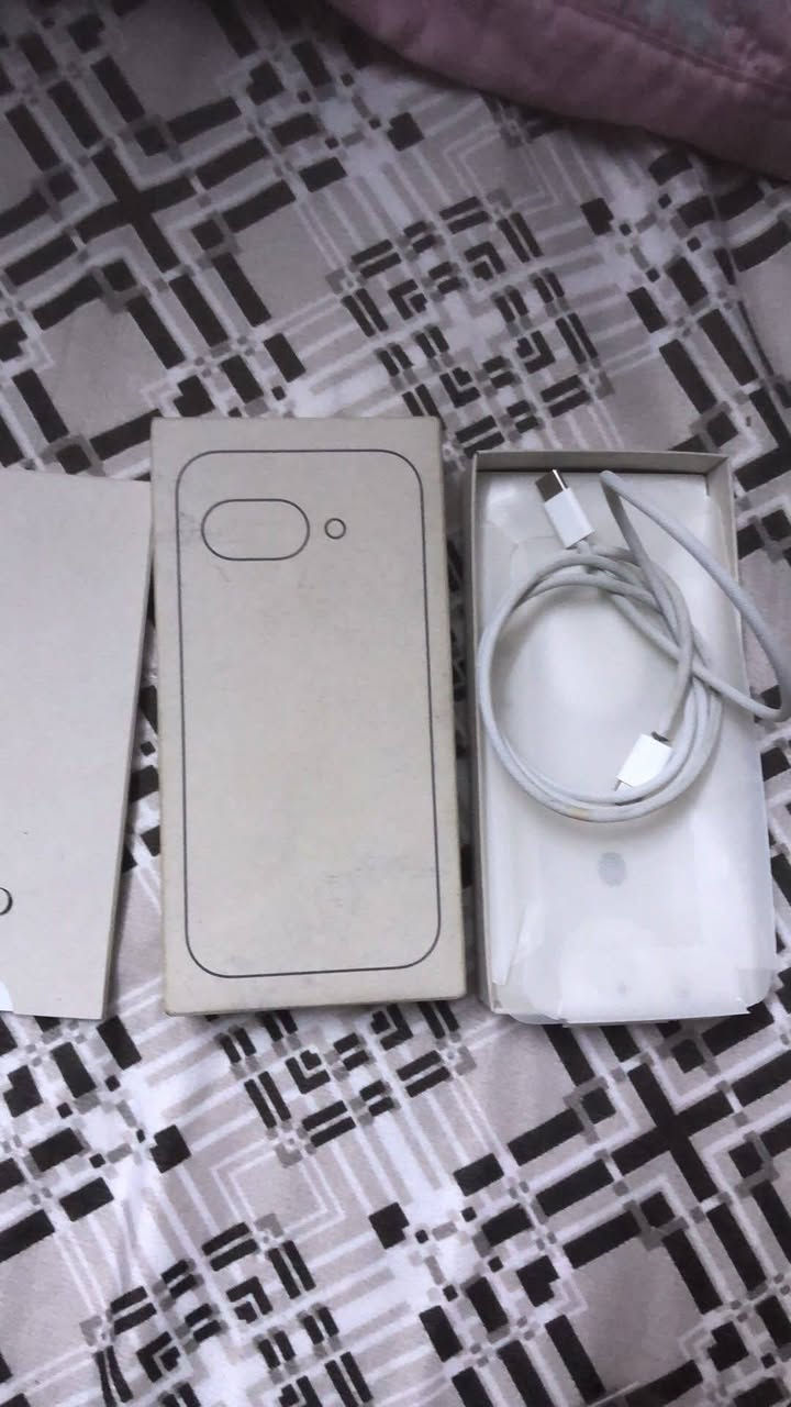 هجgoogle pixel 9a اندرويد 17 بي نظافه 100 بطاريه 100 بس بي كسر ب شاشه 360 الف بي مجال *********** توصيل اكو
