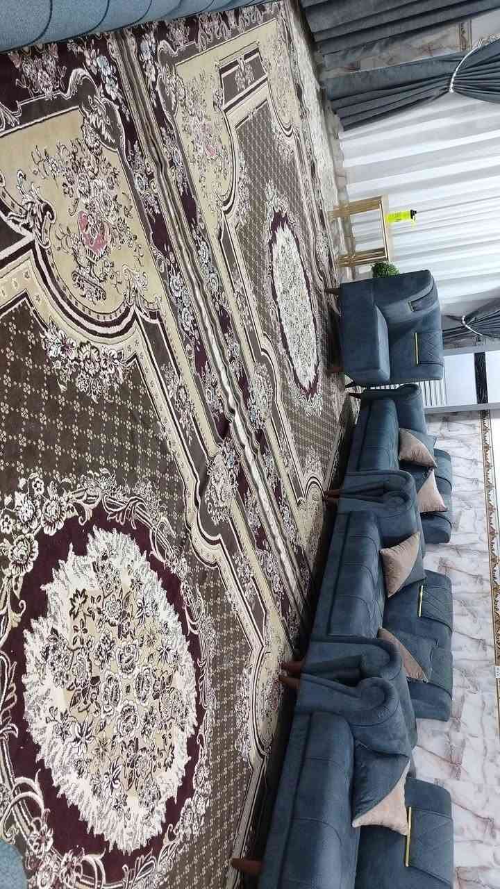 سلام عليكم من رخصه مدير الكروب المحترم
تخم ديوان كورنر قياس ١٤ متر ونص ٢٠ مقعد لون نيلي حبري فاتح مطعم ب بيجي تفصال خشب بلوك اسود كله الثقيل خالي من ال ان دي اف سفنج مضغوط مميز أول طبي بولستر قماش كتان ناعم تركي ضمان حقيقي ٥ سنوات جديد شغلنه معمل استفسار *********** متوفر واتساب اهلا وسهلا
