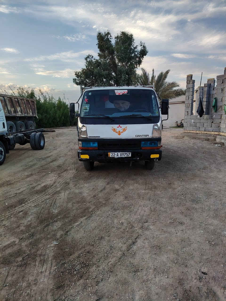 السلام عليكم تفاصيل داخل المقطع سياره جاهزه كبل عمل وترهم مراوس بكيه حمل مكاني كربلاء الحسينيه السعر   105.وبيهه مجال   ***********.    ***********
