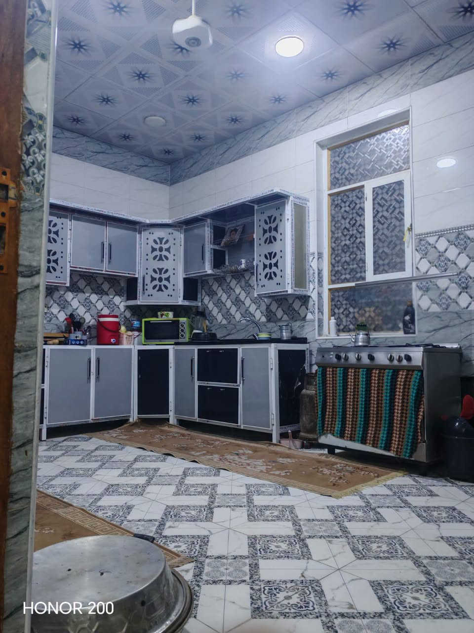 الفداء أبو لبنان • ١٥٠م • طابو