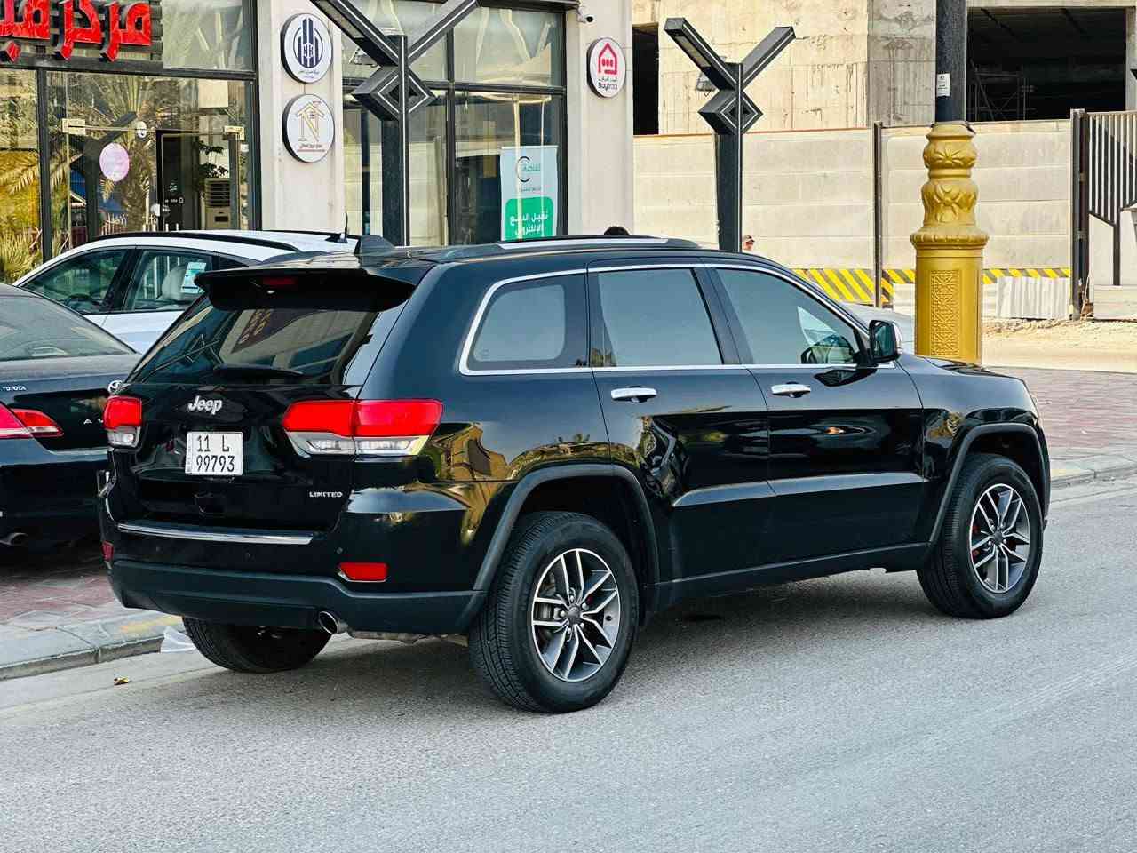 جيب شيروكي 2019 وارد امريكي السعر 173 وبيها مجال فول مواصفات فئة لمتد بانوراما كشنات جلد كهربائيه تشغيل عن بعد خزن ميموري شاشه كامره دواره جنطه كهربائيه إشاره بلمري حساسات محرك V6. 3600 تبريد خلفي محرك وكير وتبريد وحداديه مكفولات ماشيه 100 تخم تاير جديد وارد امريكي حادثها چاملغ وبنيد + چاملغ ملاون كلير بدون دواخل والباقي كفاله عامه ضربه وصبغ وتبديل رقم بغداد انكليزي سنويه لل30 تحويل مباشر مكاني كربلاء المقدسه الاستفسار ***********
