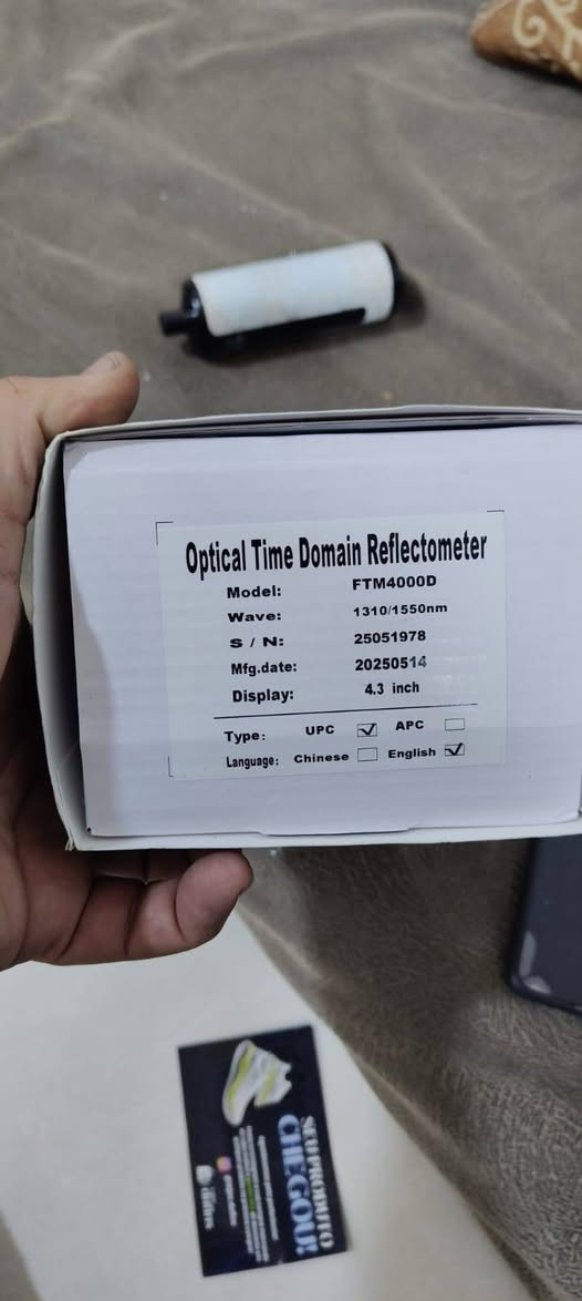 احصل على نتائج دقيقة
وسريعة مع جهاز Mini OTDR المصمم لفحص وتشخيص أعطال شبكات الـ FTTH والألياف الضوئية بكفاءة عالية. يتميز بحجمه الصغير وسهولة حمله، مما يجعله الخيار المثالي لفنيي الصيانة والتركيب.
✅ تحديد مواقع القطع والانحناءات بدقة.
✅ قياس طول المسار وجودة الإشارة بسرعة.
✅ شاشة ملونة سهلة القراءة مع واجهة استخدام بسيطة.
✅ تصميم متين مع حقيبة حماية لسهولة النقل والحفاظ على الجهاز.
✅ مناسب لأعمال تركيب وصيانة شبكات الفايبر والاتصالات.

بسعر.....380 الف 
عنوان النجف الاشرف
***********
