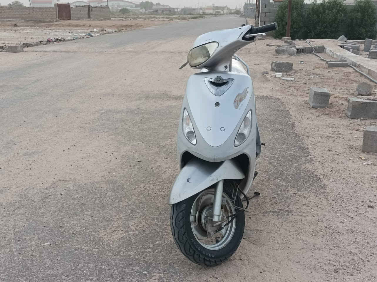 السلام عليكم دراجه بوليسي قشمه محرك ما مفتوح كهربائيات كلها شغاله سلف شغال ختم واحد ويا المحرك نظافه فول   سعر الدراجه 925 توها طلعت من الوكيل مكاني البصره ابو الخصيب رقمي *********** 📿🧿
