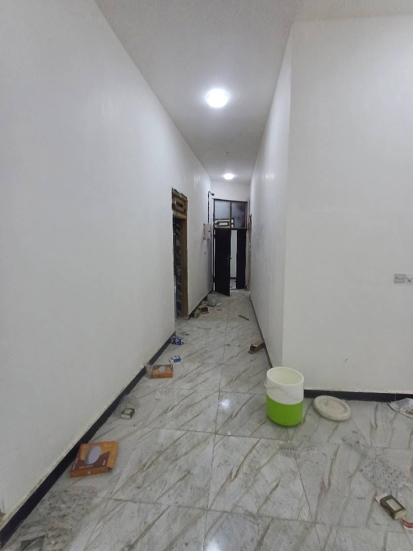 دار سكن حديث للبيع مساحة ٢٠٠م غرفتين ٣ثلاث غرف وصاله ومطبخ وصحيات ديوانيه موزع كراج شارع تبليط ١٢متر قريب للشارع السياحي الداخلي البصره ابوالخصيب محيله صفحه شط العرب طابو عراقي ***********# ابو الخصيب, البصرة
