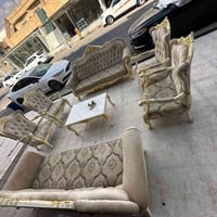 كنب • قرب مجدي مول • للبيع