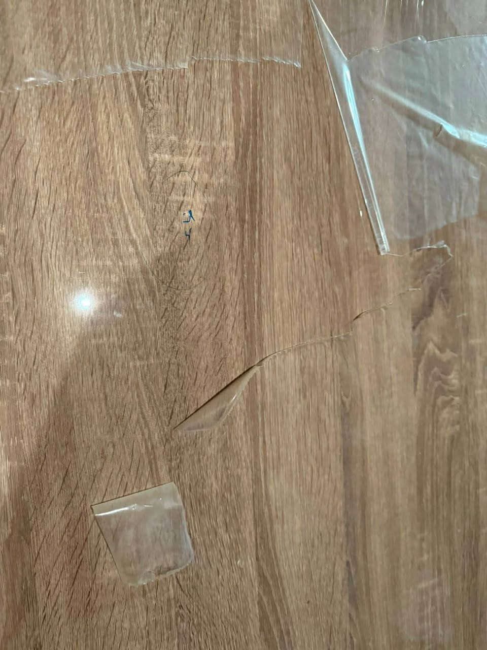 هايغلاس قياس 280*122 سمك 18 ملم الوان مختلفه تصفية مخازن كميه محدوده سعر البلوكه 41 الف جمله عنواني بصره ***********
