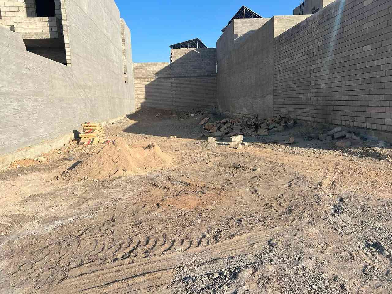 قطعة ارض 300 متر للبيع 
📍الفرسان خلف كلية الحضاره الأهليه 
#طابو_زراعي سند 25
***********
