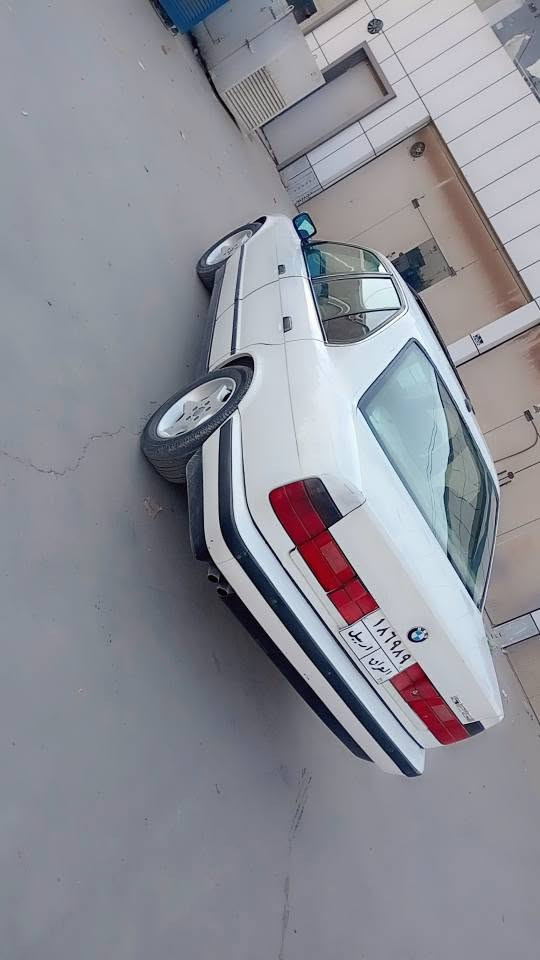 بيئيم به ناو ناكريت به ئه وليات حدز كيشه ي مه ده ني به شه رت موديل ١٩٩٠قه بات موسفات مه كينه 525توماتيك سلايت ٤جام كاره باي ته بريد سارد كه رم ٤تايه ي لوك تازه به ستراوه بشت بيشي كه بسه براوه وه كران به شه رت ده حامي بو ده حامي به شه رت كشت كاره باي به شه رت شوين هه ولير سحر ٣٤مه جال *********** أربيل, العراق
