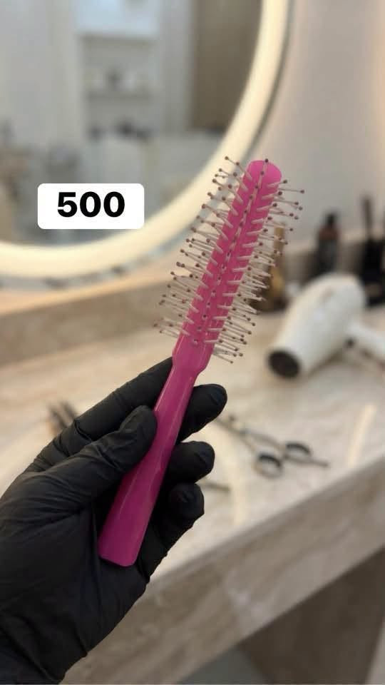 اهلا وسهلا نورتونا اضغط على رابط تطبيقنا لتثبيت الحجوزات 👇👇👇https://puresuite-iq.com/r/disposable-complex

نص مكتوب في الصور:
- سله ملابس ارتفاع 40 سم القطعه 1500
- عرض خاص
- كل ثلاث قطع
- بألف
- 500
- حافظات مطبخ
- مبرراشه السعر الف
- حافظه بيض بلاستك 500
- تشكيلة خواشيق جديدة
- سطل بقوليات ياخذ وزن 2-3 كيلو 1250 الوان مختلفه
- دولكه بلاستك القطعه الف
