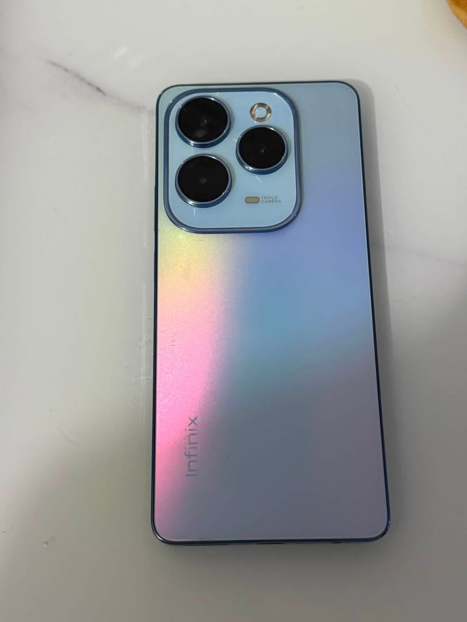 متاح infinix hot 40 pro جهاز نضيف مامفتوح شاشة نضيفة مابيهة اي فطر السعر 130 استفسار ***********
