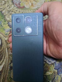 تليفونlnfjnix NOTE 40 pro ذاكره 256 جهاز نظيف كل شيء ما مبدل بيه فقط ظ...