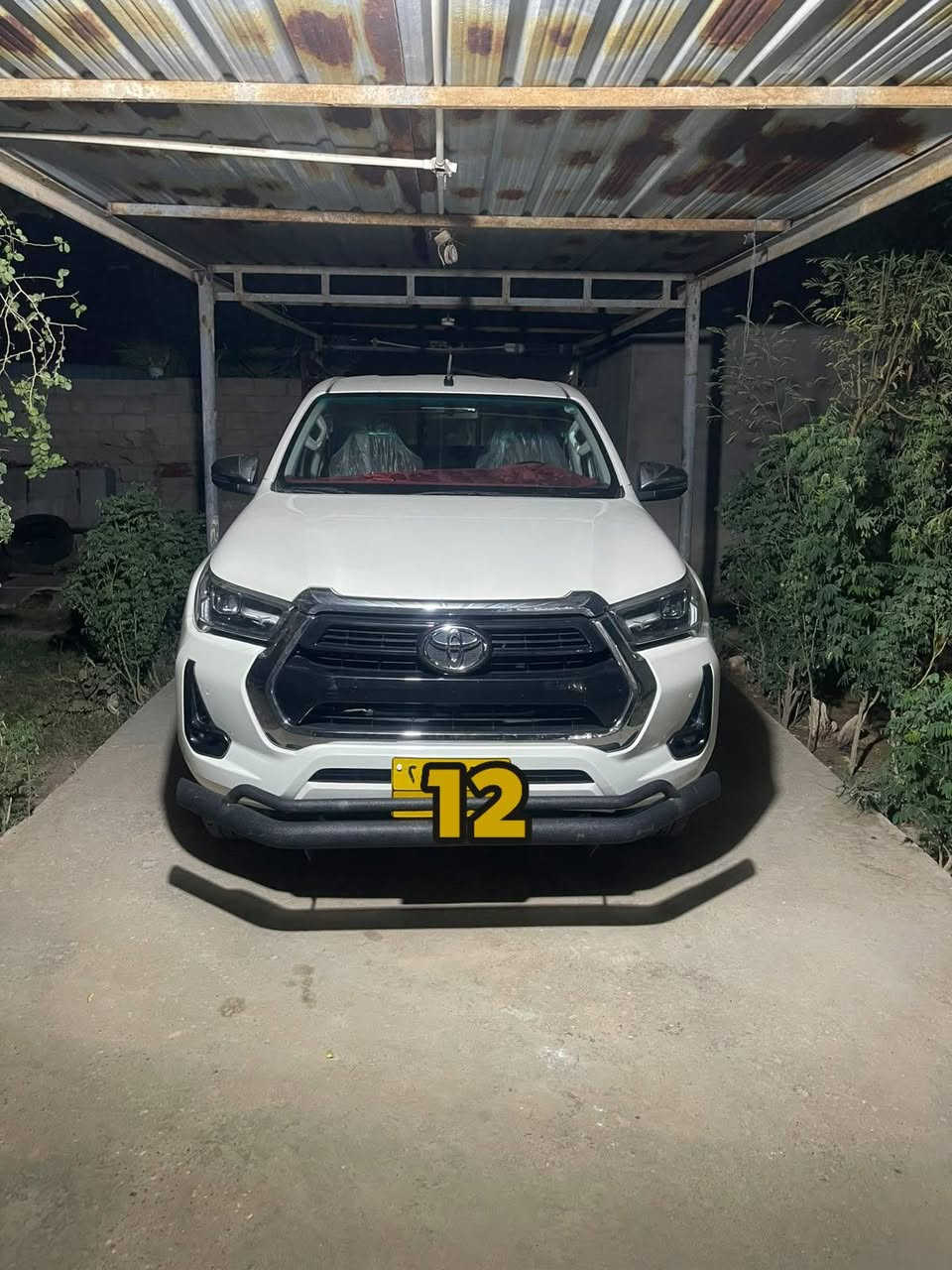 TRD 2021                                             الاتصال ***********

نص مكتوب في الصور:
- 12