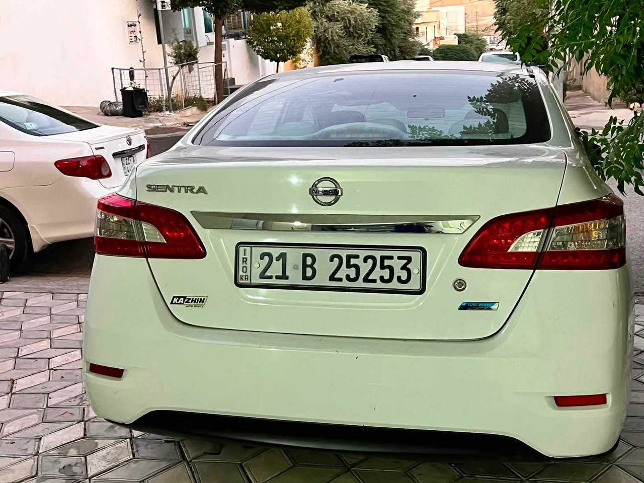 سڵاو
NISSAN SENTRA
نیسان سێنترا 
مۆدێل : ٢٠١٦
سەیارەکە 900000km ڕۆشتوە
بێ بۆیاخ 
تنها تۆزێک قەڵم کاری بەسیت بۆکراوە
مکینە نەکراوەی 
1.6هەجمی مەکینە 
گێڕ SVT
گێڕو مەکینە بەشەرت 

سعرە : 120 معامەلە

***********
