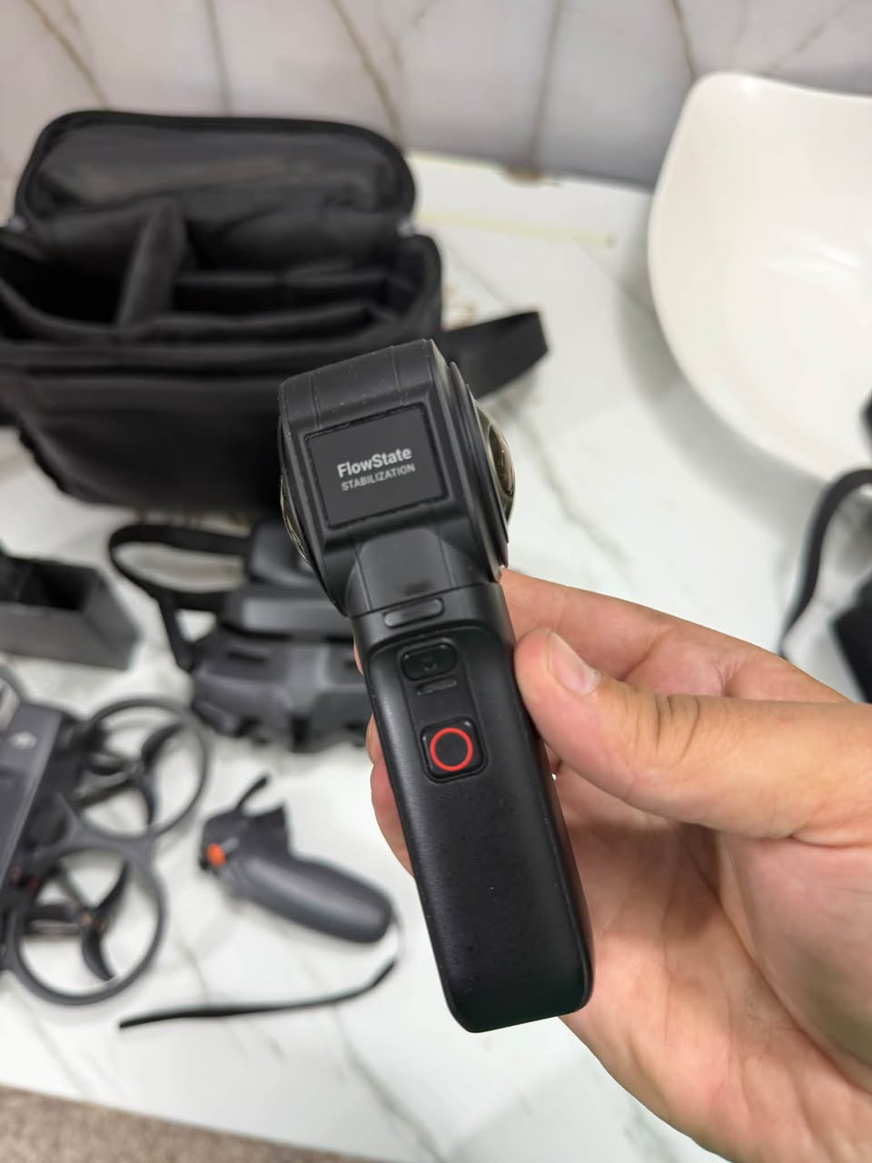Insta360 One RS • كاميرا ٣٦٠ • ١ بوصة