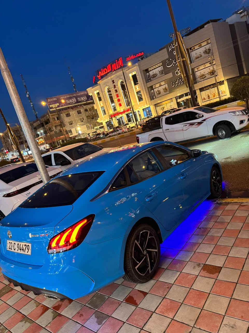 السلام عليكم
MG gt 2023 
1500 تيربو 
وارد خليجي 
سياره بيها بس بارد بالباب مال السايق وبيها طخه بالدوسه الي يم الصدر  
ماشيه 91 الف بال 90 الف مبدل محرك جديد 
سيارة بعدها نظيفه
يعني مكفوله گير ومحرك 
سعرها 110 $ وبيها مجال بسيط 
رقم الهاتف ***********
