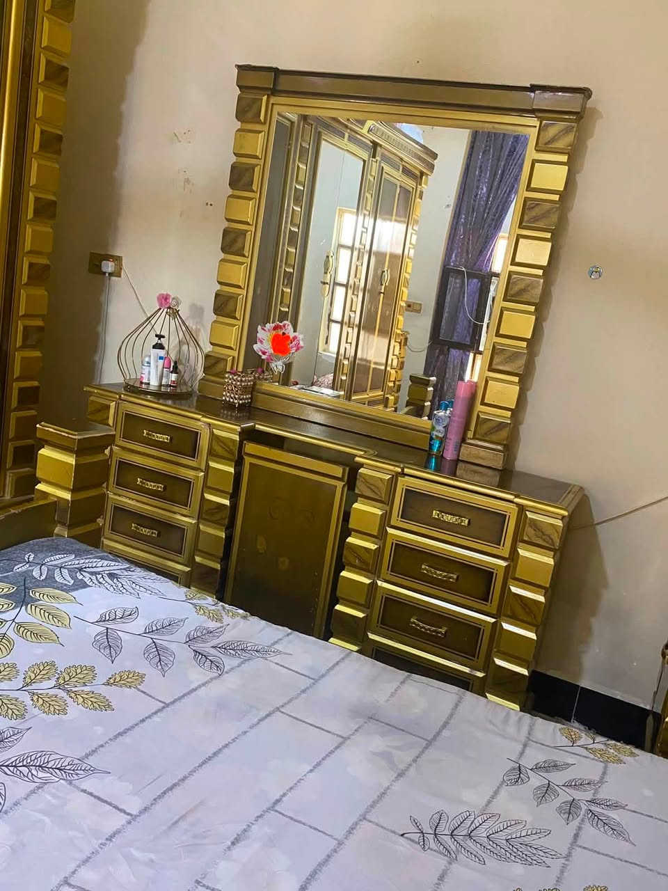 للبيع غرفه صاج عراقي شغل مصري داخل وخارج صاج مصري .🔥

غرفه ملكيه 👸🏻🤴

غرفه لون مميز جدا 🧿

 غرفه نضافته 100‎%‎95

السعر: جدا مناسب 💵

العنوان: الرمادي شارع ستين📍
 
خاص مفتوح 📝

واتتساب *********** ☎️
