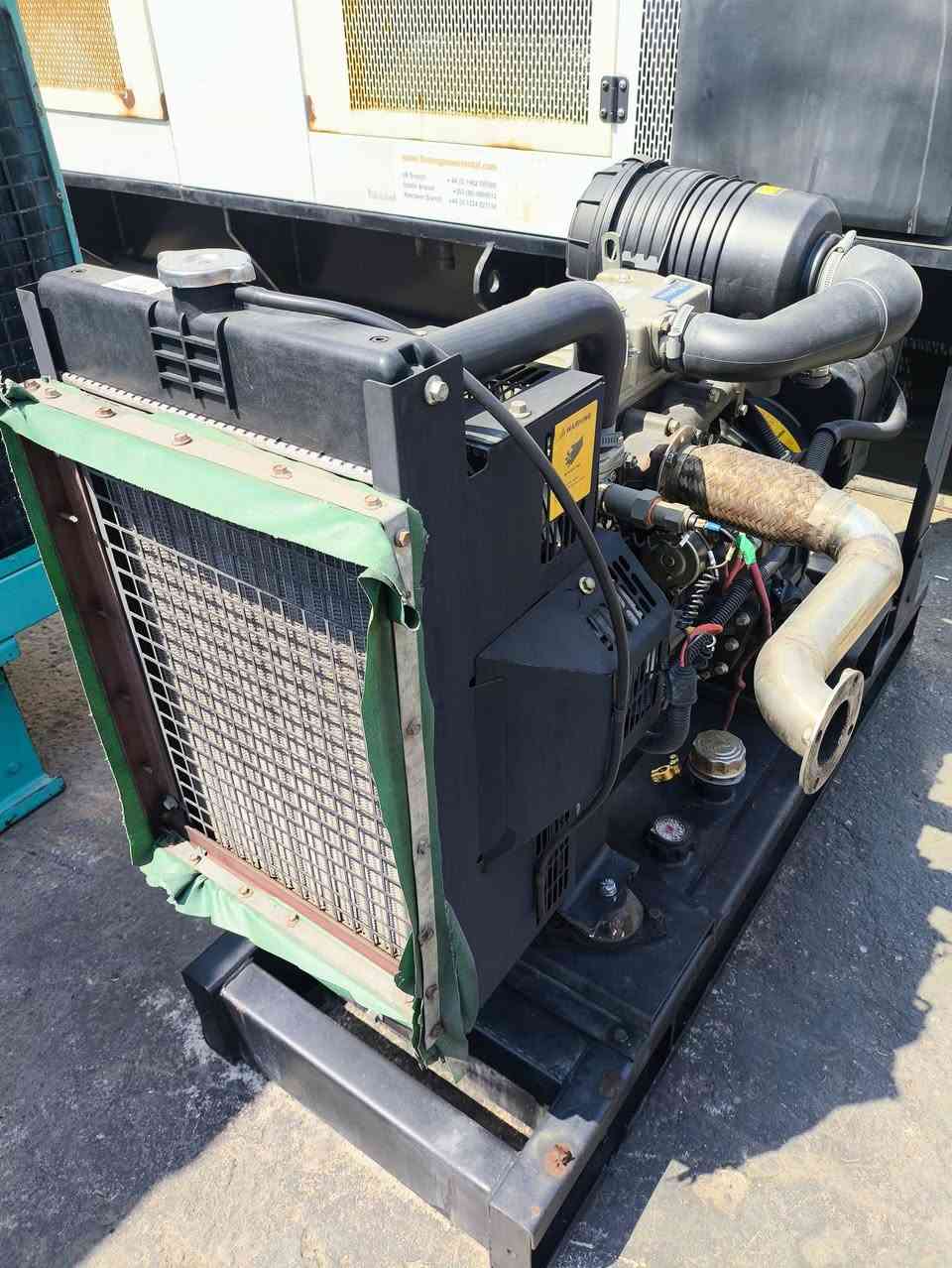 بيركنز انكليزي 4 سلندر توليد لوري سومر فرنسي 20KVA اخو الزيرو السعر 38 ورقة العنوان اربيل للأستفسار الإتصال *********** يوجد توصيل لكافة المحافظات 🚛
