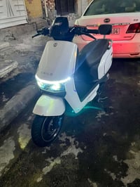 Talig f71 • ٦ بطاريات • شاشة عطلانه