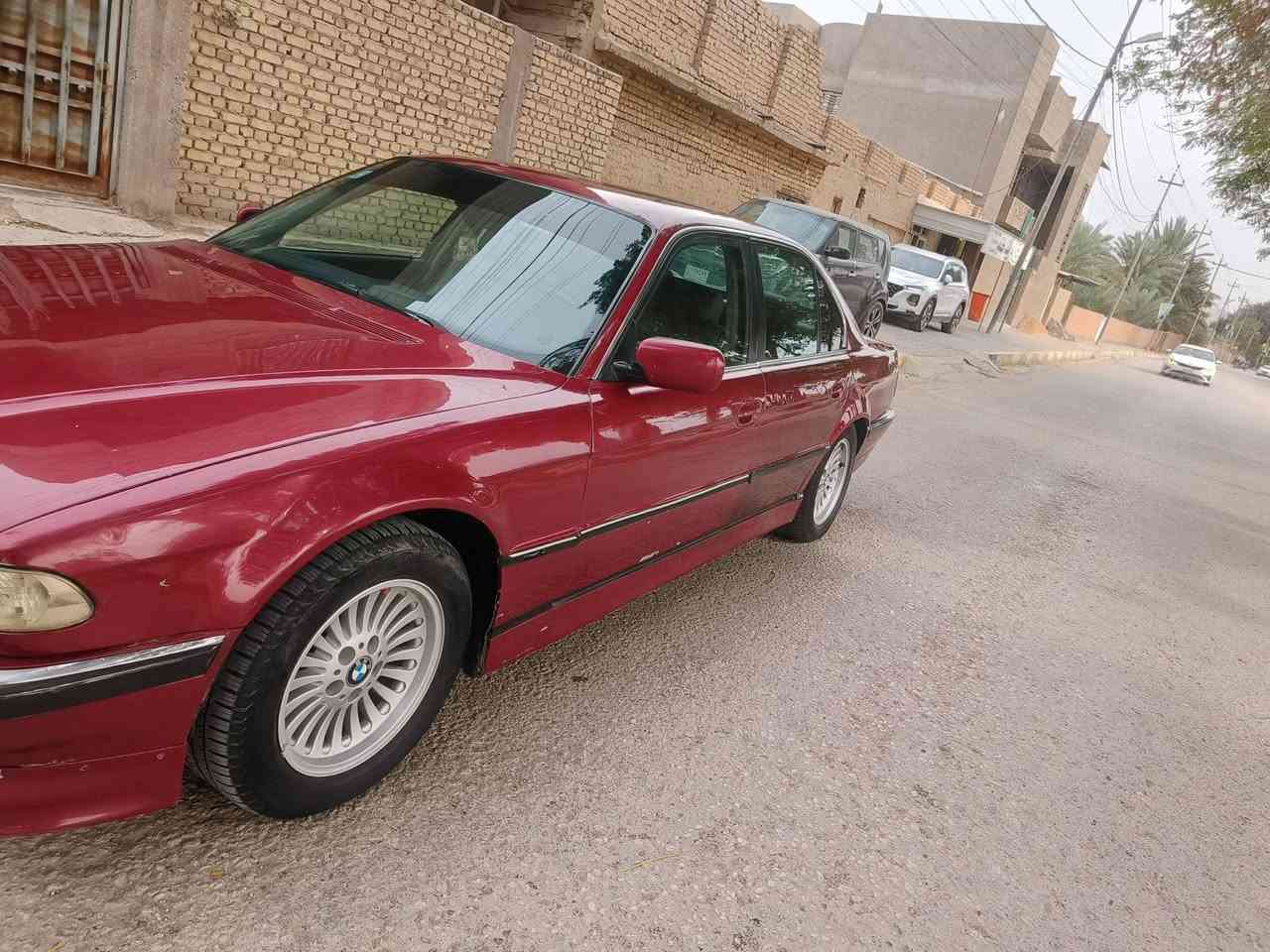 للببع مديل95 سنويه 2030   كير ومكينه خير من الله تبريد شغال  بيها هذا حادث بس بصيط كلش السعر 55ببها مجال ***********
