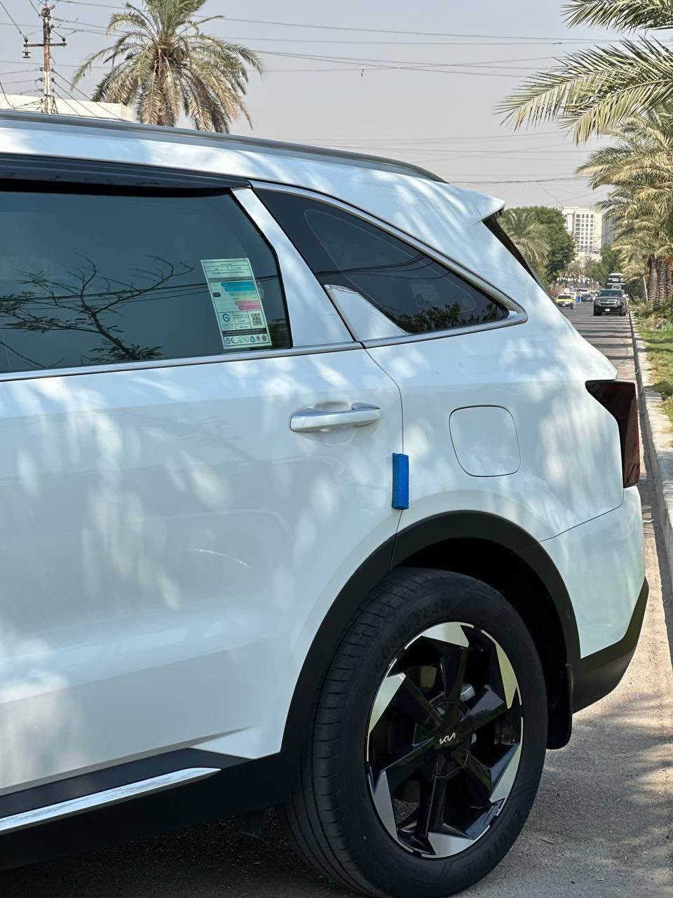 🔥 للبيع كيا سورنتو 2024 – فئة 4X 🔥

🚘 سورنتو 2024 بحالة ممتازة ومواصفات مميزة جداً

🔹 6 سلندر
🔹 7 راكب
🔹 دفع رباعي 4X4
🔹 3 قطع تبريد
🔹 بانوراما
🔹 4 كاميرات
🔹 حساسات 360 درجة
🔹 مكفولة كفالة عامة
🔹 الممشى 41 ألف كم فقط
مكفولة كفالة عامة
السعر 308

📞 للاستفسار والتواصل:
*********** بغداد, العراق

نص مكتوب في الصور:
- Kia Movement that inspires كيا سورنتو موديل 2024 فئة 4x محرك 6 سلندر 7 راكب 3 قطع تبريد بنوراما 4 كاميرات فور ويل حساسات 360 درجة مكفولة كفالة عامة SORENTO قوة .. فخامة .. راحة الممشى 41,000 كيلو متر مكفولة كفالة عامة لراحة بالك فرصة مميزة لا تفوتها