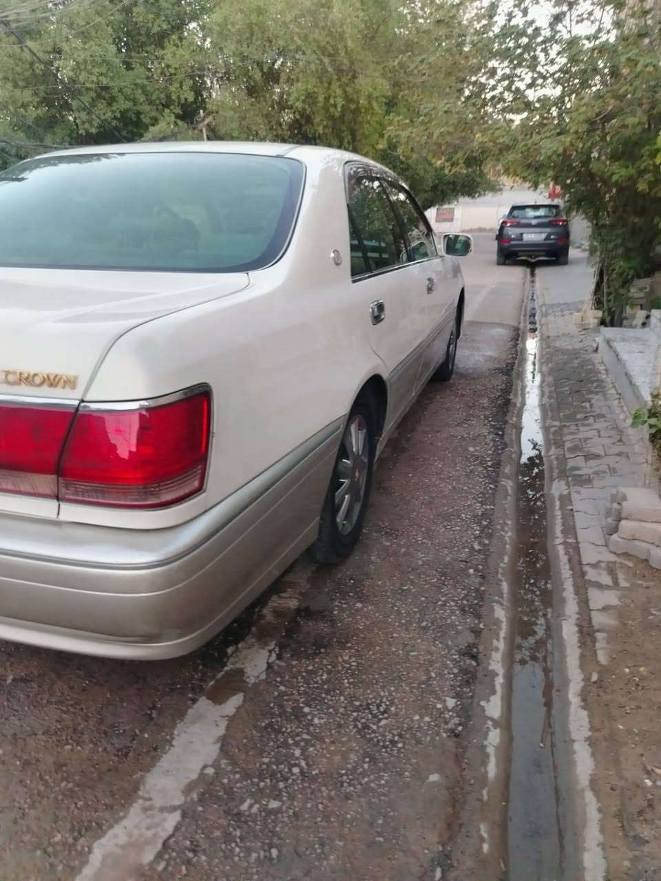 سلام عليكم ملكه موديل 2001رقم صلاح الدين انكليزي  مشروع وطني بيا مديريه تعجبك سياره كفاله من الكص ونقل جثه ومن العيب الشرعي دكمتين فتحه تحويرة نجف فوك وجوه شاصي 71 السعر 134 وبيها مجال قليل سياره جاهزه مكينه وكير وتبريد مكان السياره نجف- كوفه رقم ***********

