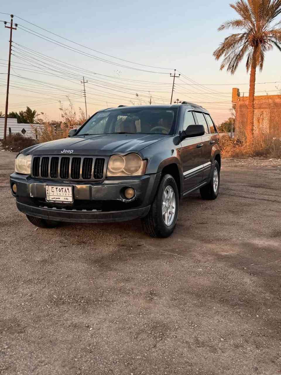 جيب شيروكي لاريدو 2007 للبيع
الموديل: جيب لاريدو (Jeep Laredo)
 سنة الصنع: 2007
 المحرك: 3.7L (تنقص 1 لتر زيت بالشهر)
 الحالة الخارجية: مصبوغة عام
 الحالة الميكانيكية: حدادية وصدر جديد بالكامل
 الرقم والسنوية: رقم بغداد / السنوية ساقطة
 المكان: ذي قار
للتواصل والاستفسار:
 رقم الهاتف: ***********
السعر : 70$
