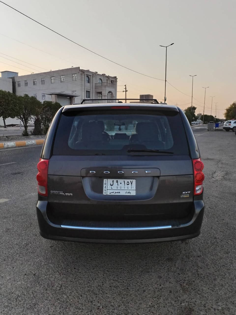 للبيع موديل ١٦ رقم بغداد بأسمي تحويل مباشر 

سيارة بيهة رشات صبغ 

مكينة وكير حدادية كهربائيات طخم تاير تبريد كلهة جيدة جدآ سيارة جاهزه 
سيارة فول كهرباء 

للإستفسار الاتصال على الرقم الموجود 

***********

مكان السياره العمارة مركز المدينة
