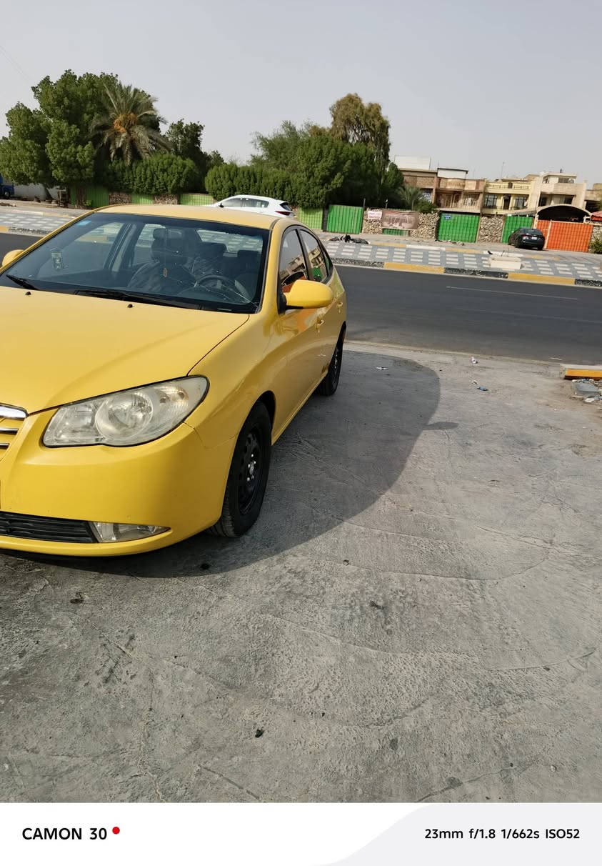 سلام عليكم
هونداي النترا 2009
السياره جاهزه من كلشي
السياره الكير والمحرك كفاله
الصدر والتبريد كفاله وجاهزات
والسياره بيه باب وبنيد مبدل 
كفاله، اللغود والشواصي سياره جديده كلش السياره جديده كلش والسياره باسمنه ورقم بغداد الانكليزي الجديد 
السياره مكينه 2000والكير AT السياره هيئه والغرامات مصفره والسياره مكانه بغداد المدينه 
***********

