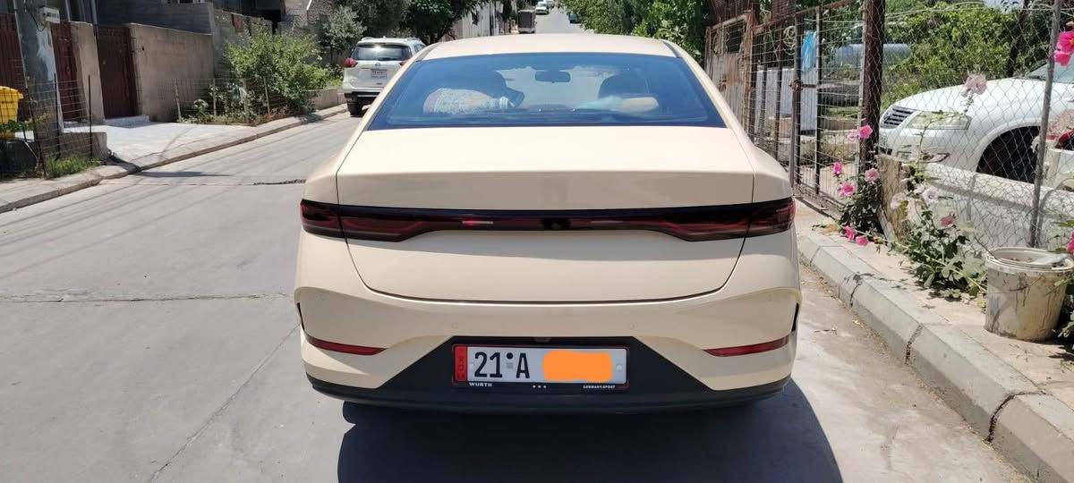 سەرەتا بەناوی الله...
byd qin plus بی وای دی کین پڵەس
سپی ناو کرێمی ویل کرۆم بەسمەو شەغال شەحنی بیلادی خۆی لەگەڵدایە بۆیاخ تەنک بە فڕن کراوە 6000 شەش هەزار کیلومەتر ڕۆشتووە 2000 دوو هەزار بە hev و 4000 چوار هەزار بە ev سەیارەکە بە سفری ماوەتەوە کارەبایی و گێڕ و مەکینە و شەحن و هەموو شتێکی مەزبوتە کوشن و گاعی تێگیراوە حازر ، سەیارەکە بەناوی خۆمەوەیە  ڕەقەم و لۆگۆ و هەموو شتێکی مەزبوتە و ژمارەی چوار ڕەقەمی لەسەرە ماڵی دۆستە ، سەنەوی و ژینگەو ڕێگەوبانی تا 2031 تازەیە یەک دوسەد و پەنجای تەبع مەسرەفی تێدا نیە سەیارەکە هی مەعرەز نیە تەحویل و غەرامە بەشەرت.

ژ.م ***********
نرخ 170$ قوفڵ بۆ معامەلە پەیوەندی مەکەن لەگەڵ ڕێزدا...

