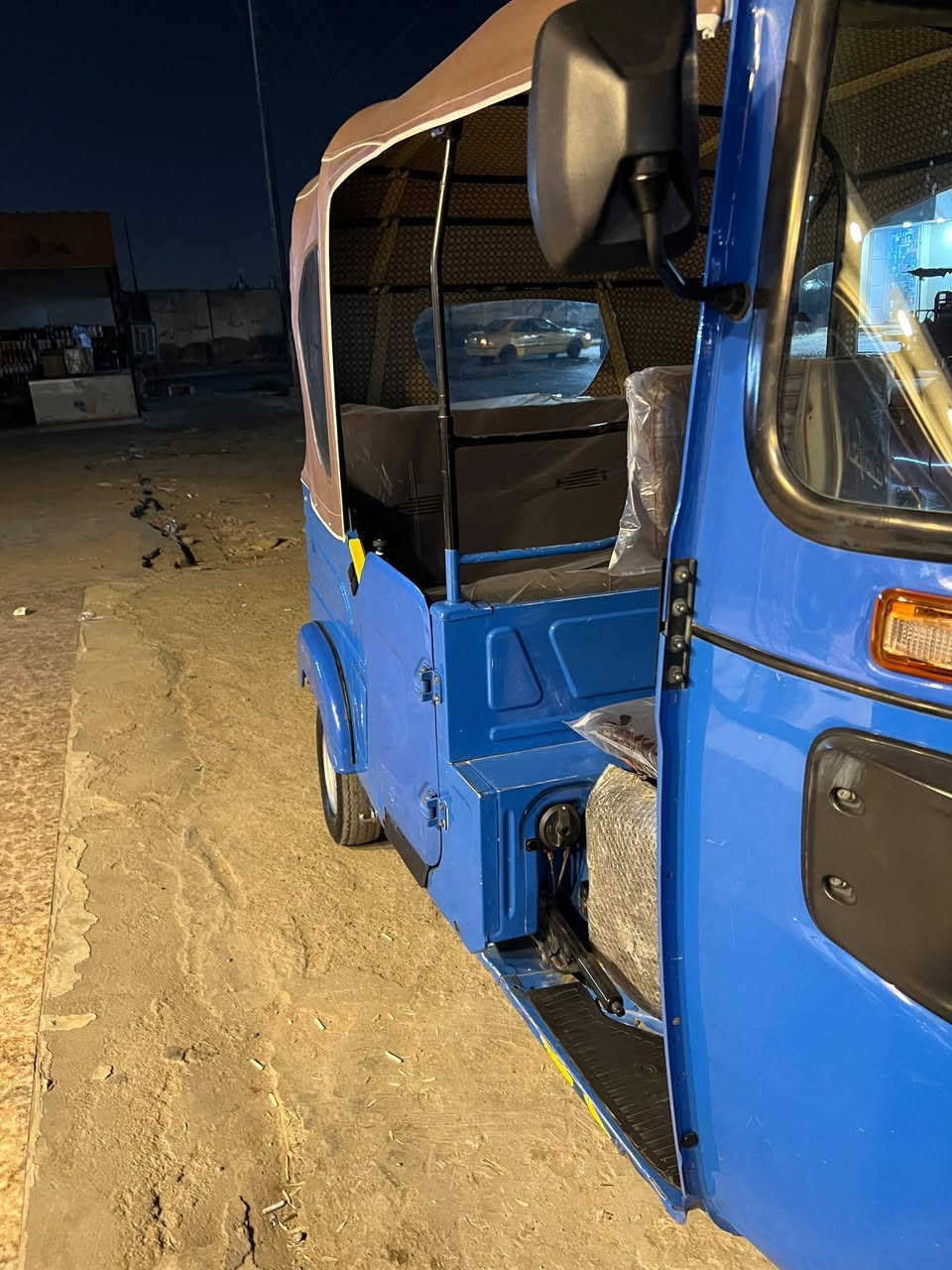 موديل ٢٢ • مكفولة • رقم وسنوية
