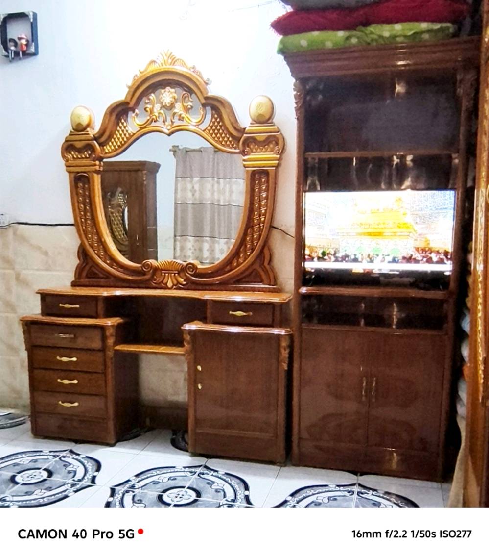 غرفه نوم صاج عراقي للبيع 7 قطع نضيفه سعر مليون